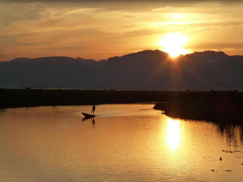Inle Princess Resort Nyaung Shwe Eksteriør bilde